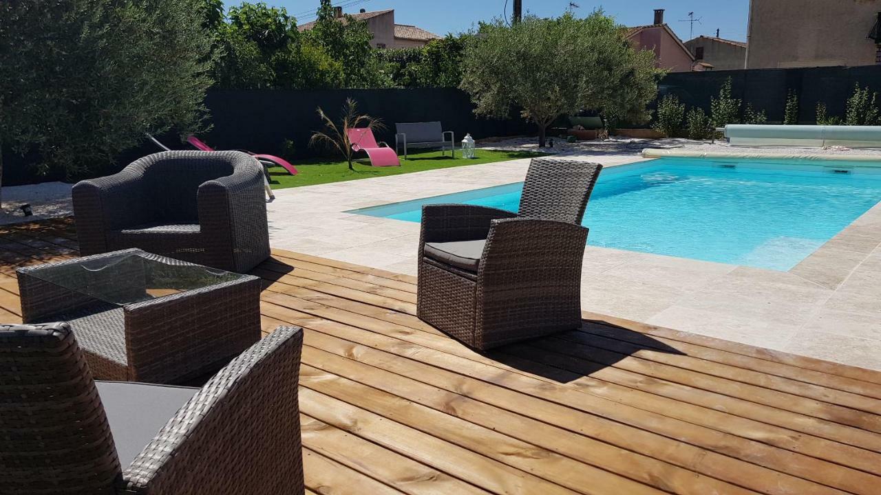 Villa Les 2 Oliviers 勒吕克 外观 照片