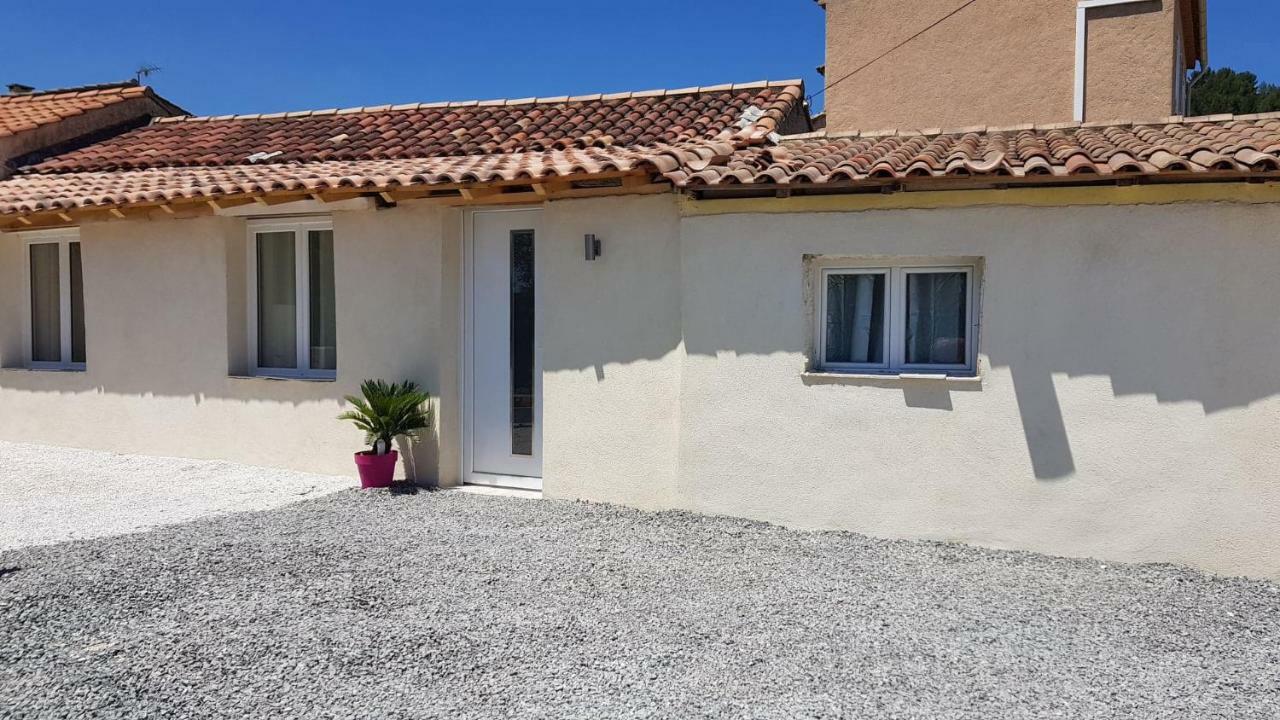 Villa Les 2 Oliviers 勒吕克 外观 照片